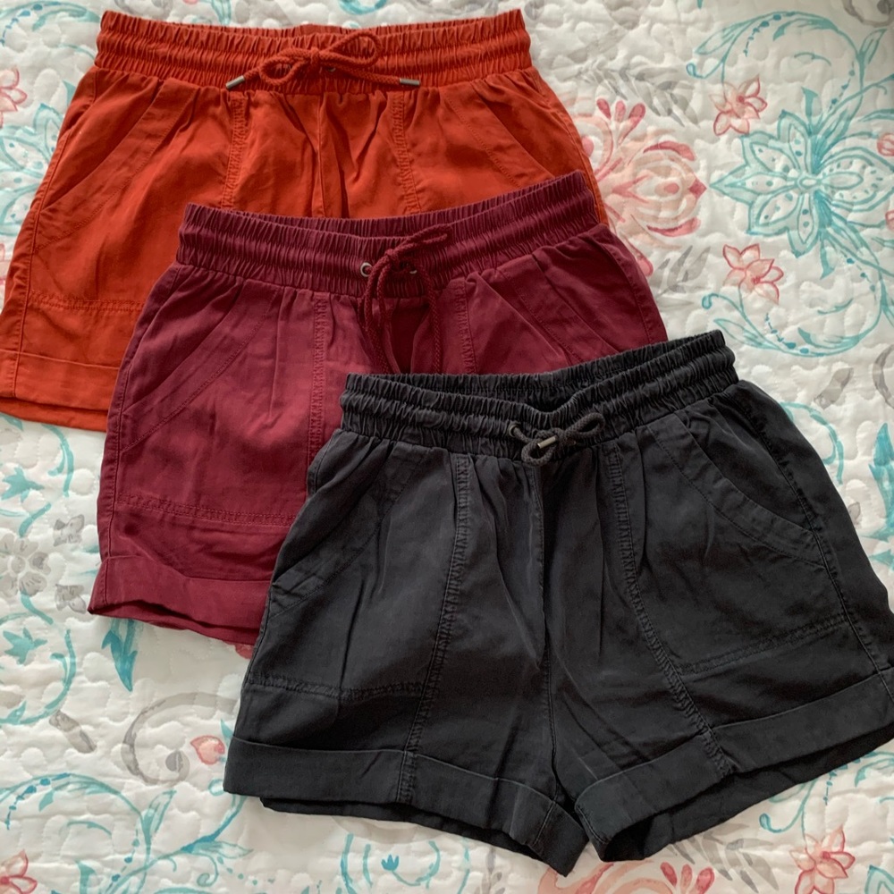 Bundle of 3 Cargo Shorts XS